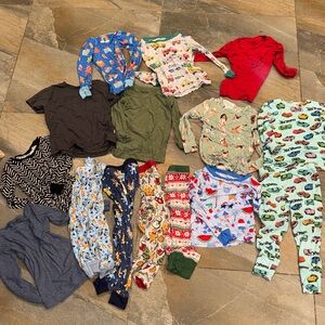Boys 3T bundle of pajamas & bamboo clothing- Bluey , hot wheels